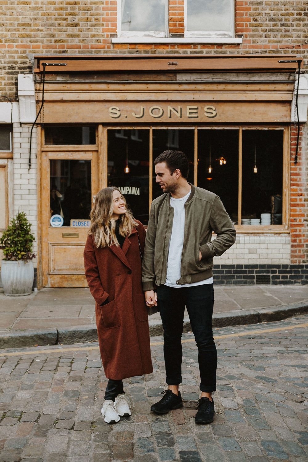 Cooles Paar in London